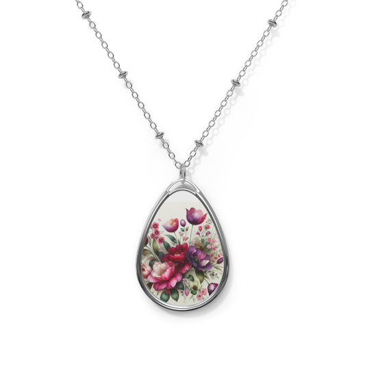 Oval floral Necklace Elegant and durable