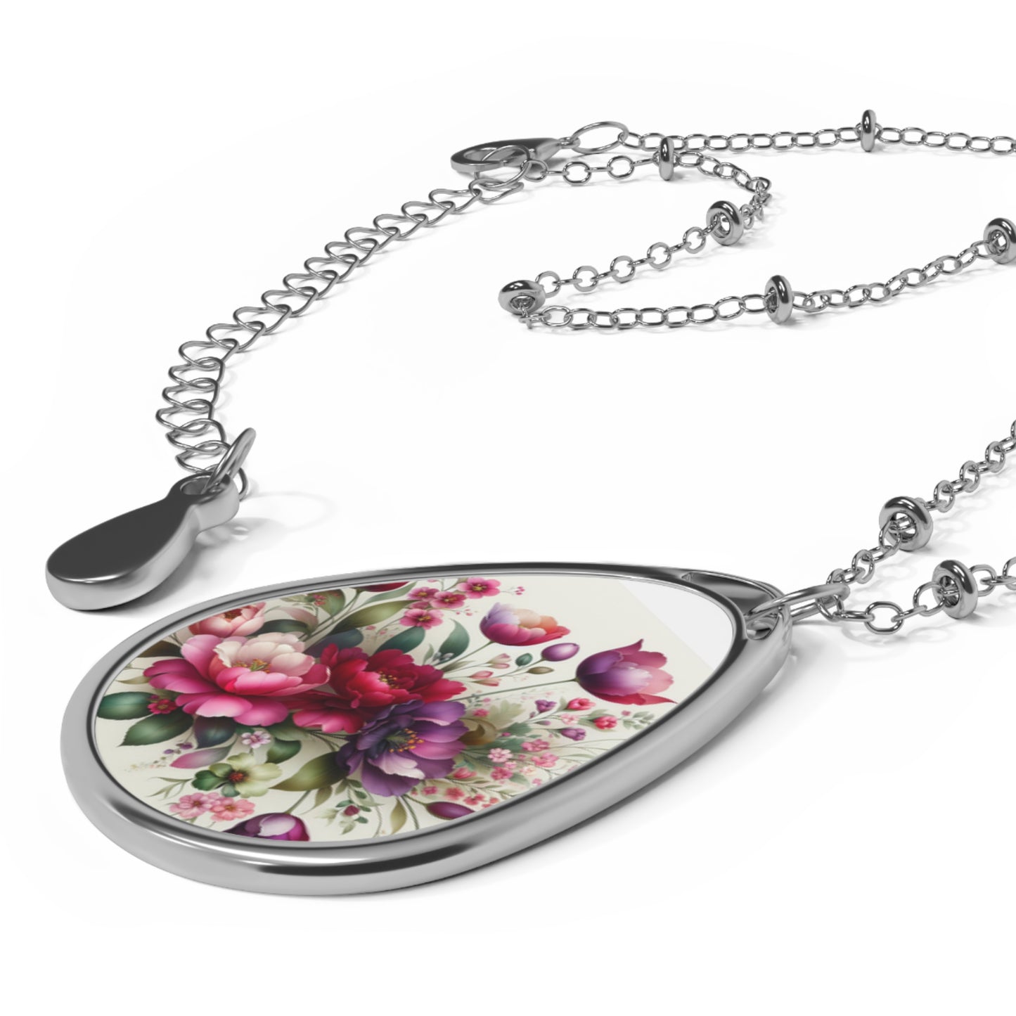 Oval floral Necklace Elegant and durable