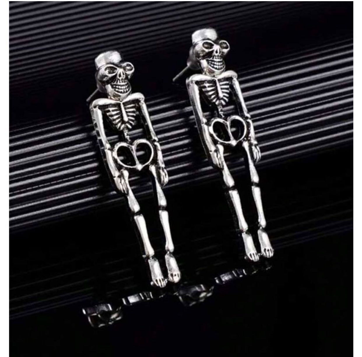 Unique Detachable Realistic Human Skull Skeleton Earrings For Women, Perfect For